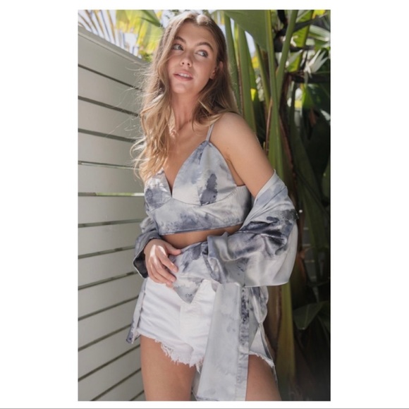 (27)New Trendy Spring/Summer Tie Dye Top And Tank Set - Picture 3 of 7